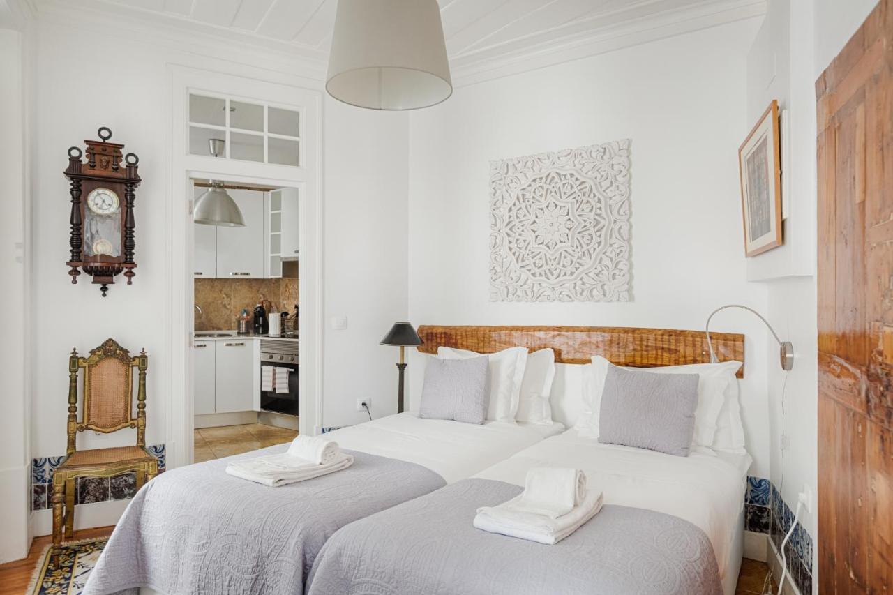 Apartamento Do Carmo Lisbon Exterior photo