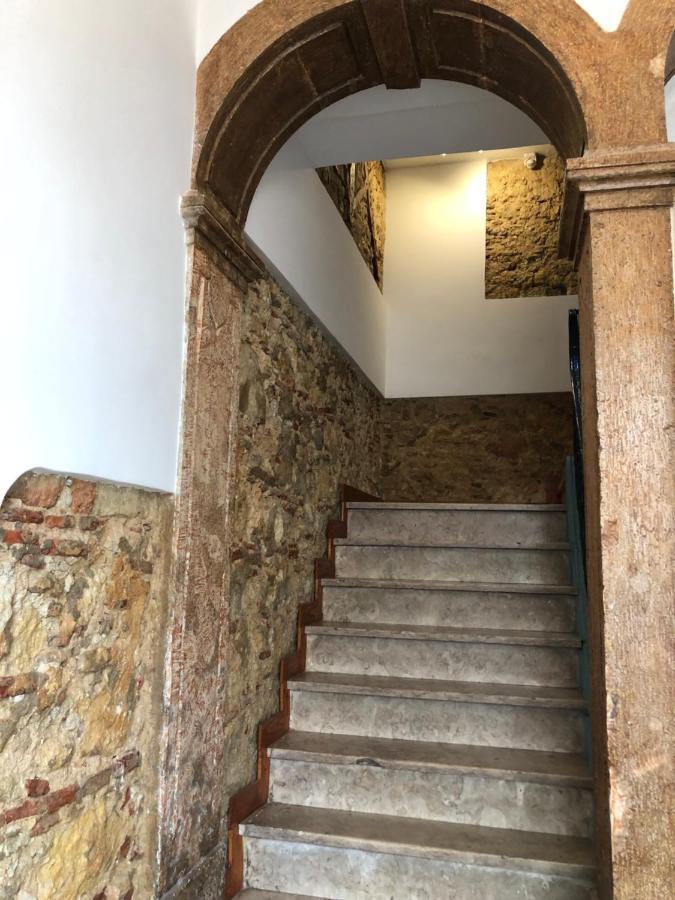 Apartamento Do Carmo Lisbon Exterior photo